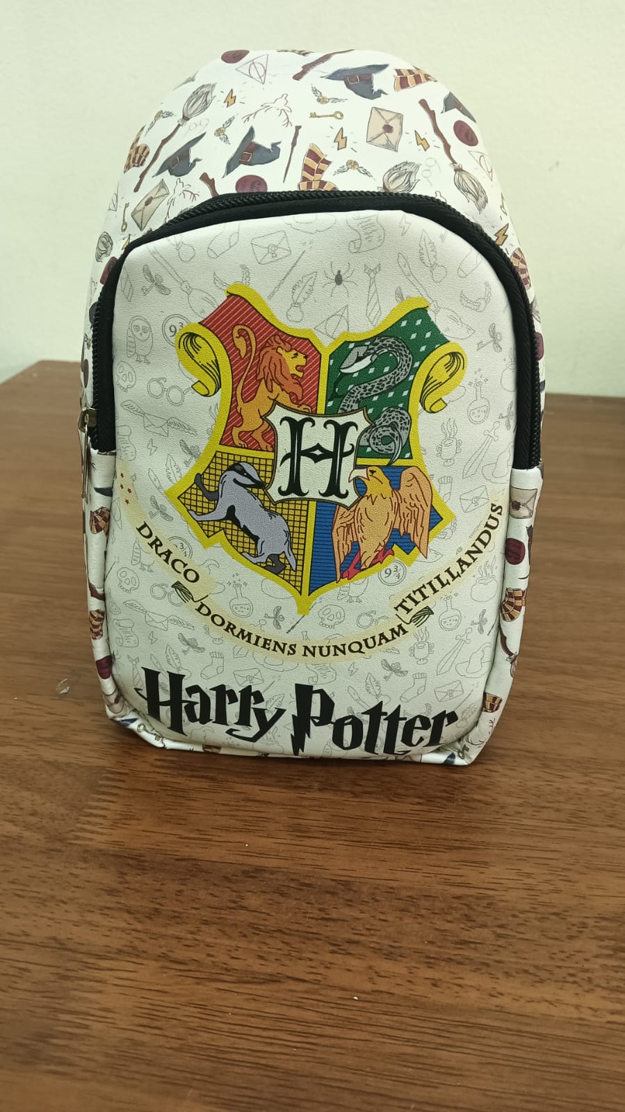 Harry Potter Leather Chest Bag & Insulated Mug Gift Set